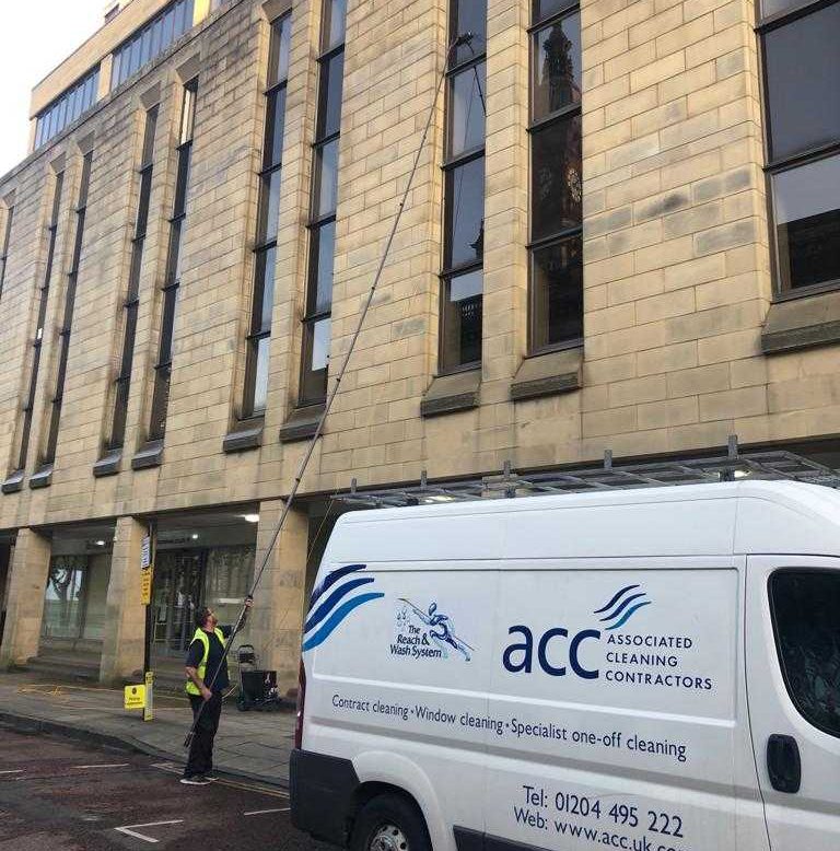 corporate window cleaning